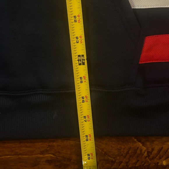 NWT Patriots Sweatshirt - Picture 5 of 6